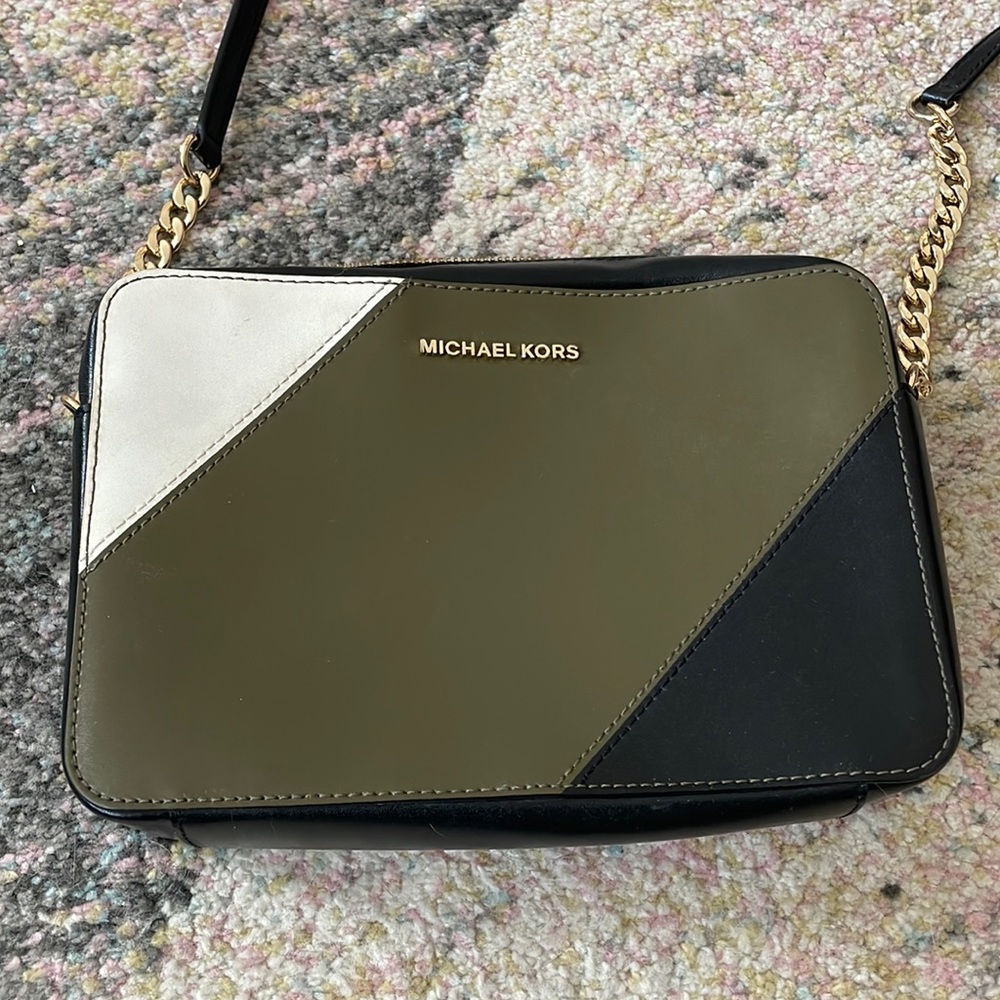 Michael Kors Crossbody Bag